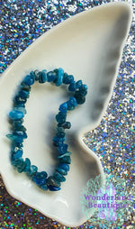 Load image into Gallery viewer, Apatite Chip Bracelet