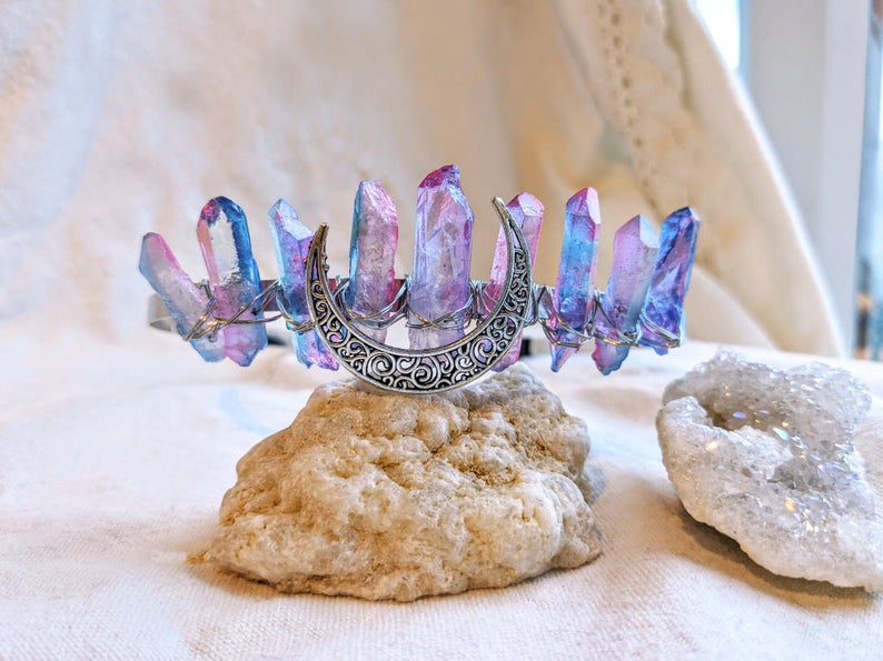 Wonderland Beautique - Northern Lights Crystal Quartz Crown