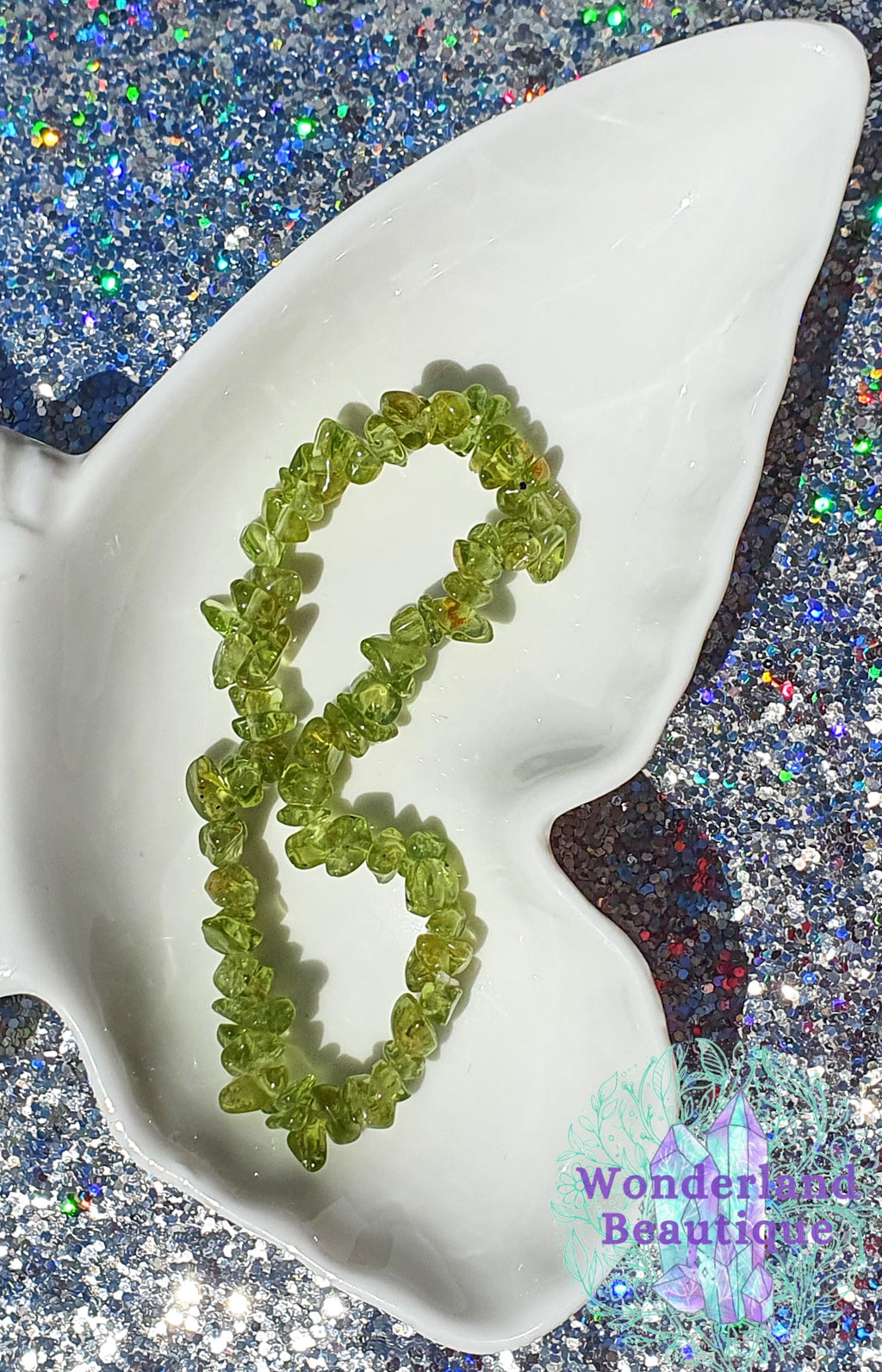 Wonderland Beautique - Peridot Chipped Bracelet