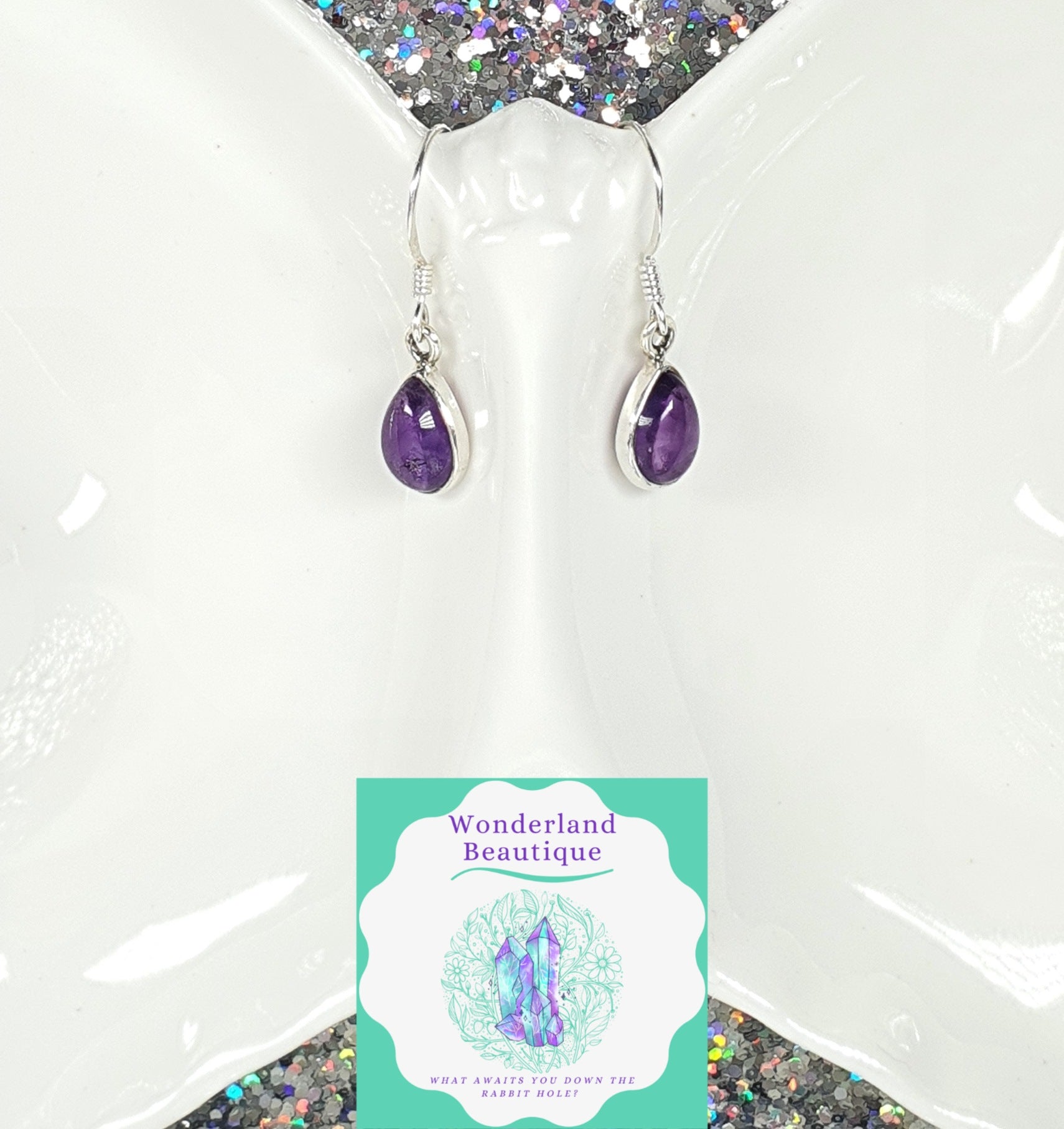Wonderland Beautique - Teardrop Amethyst Earrings (Med)