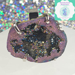 Wonderland Beautique - Rainbow Titanium Aura Druzy Geode Ring