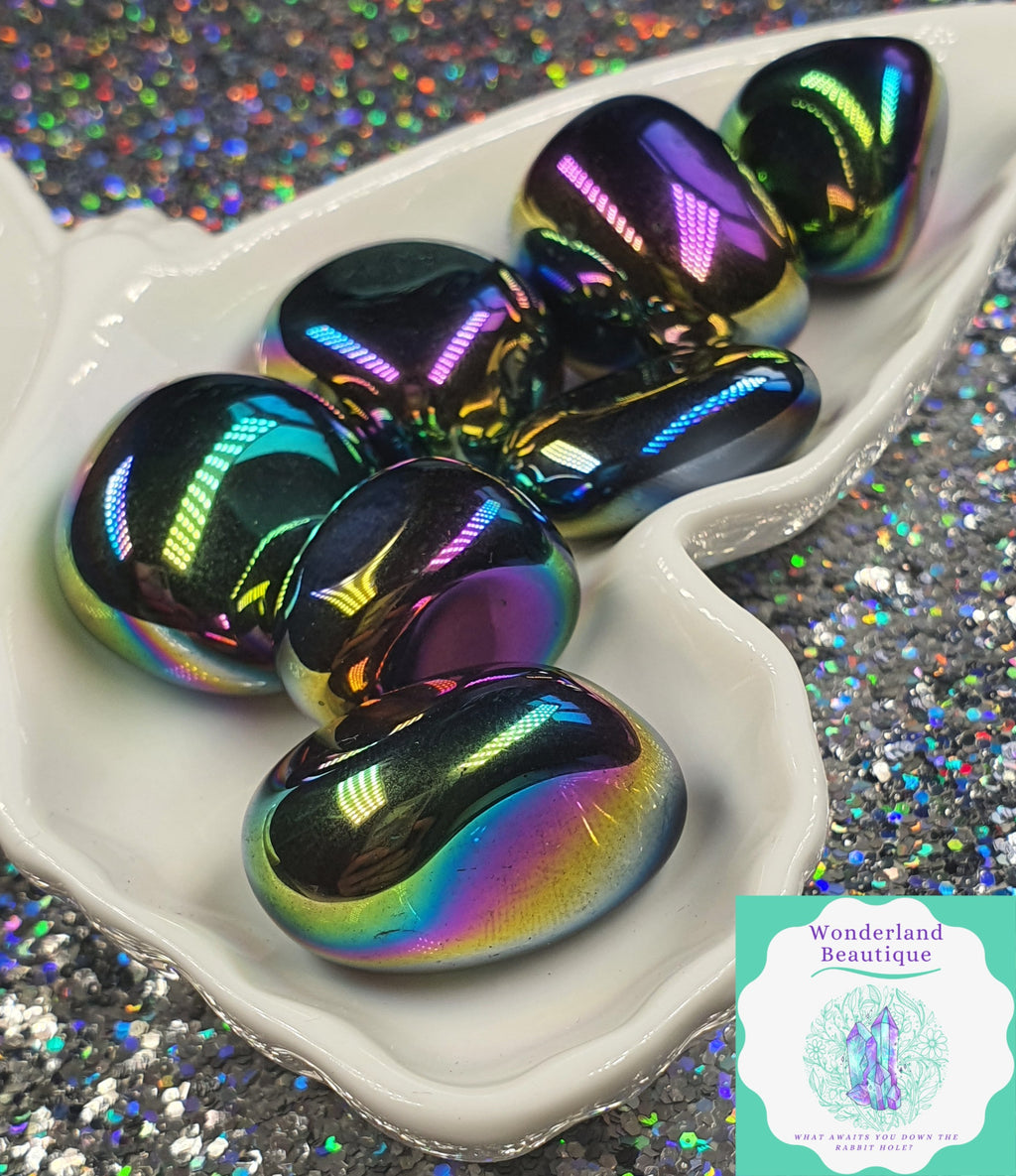 Wonderland Beautique - Titanium Aura Medium Tumblestone