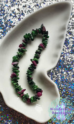 Load image into Gallery viewer, Crystal Chip Bracelets
